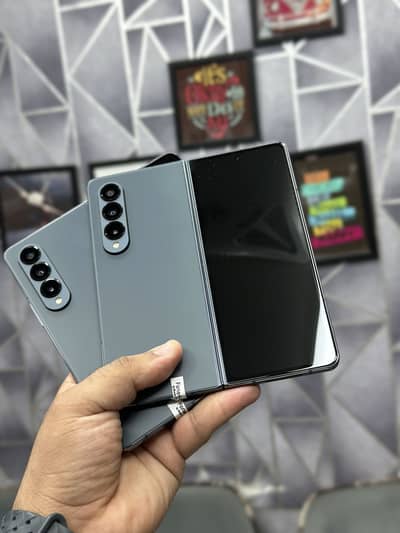 Samsung Z Fold 4 12GB/256GB Pta Approved C 10/10 Condition