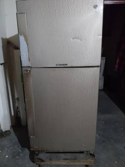 PEL refrigerator  price 25000