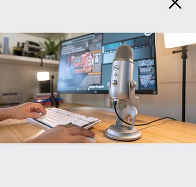 Logitech Creators Yeti USB Microphone with Blue VOiCE