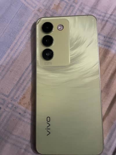 full ok no any problem no secreah full ok front with box and