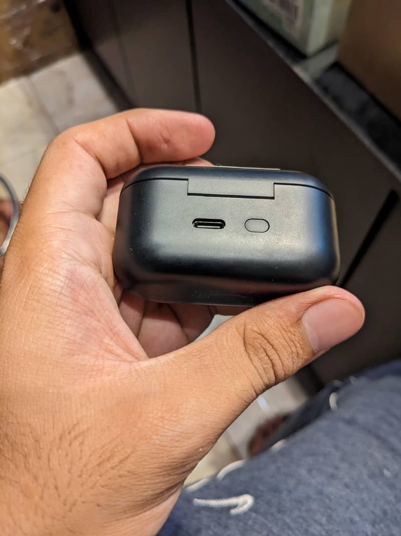 Amazon Echo buds 2