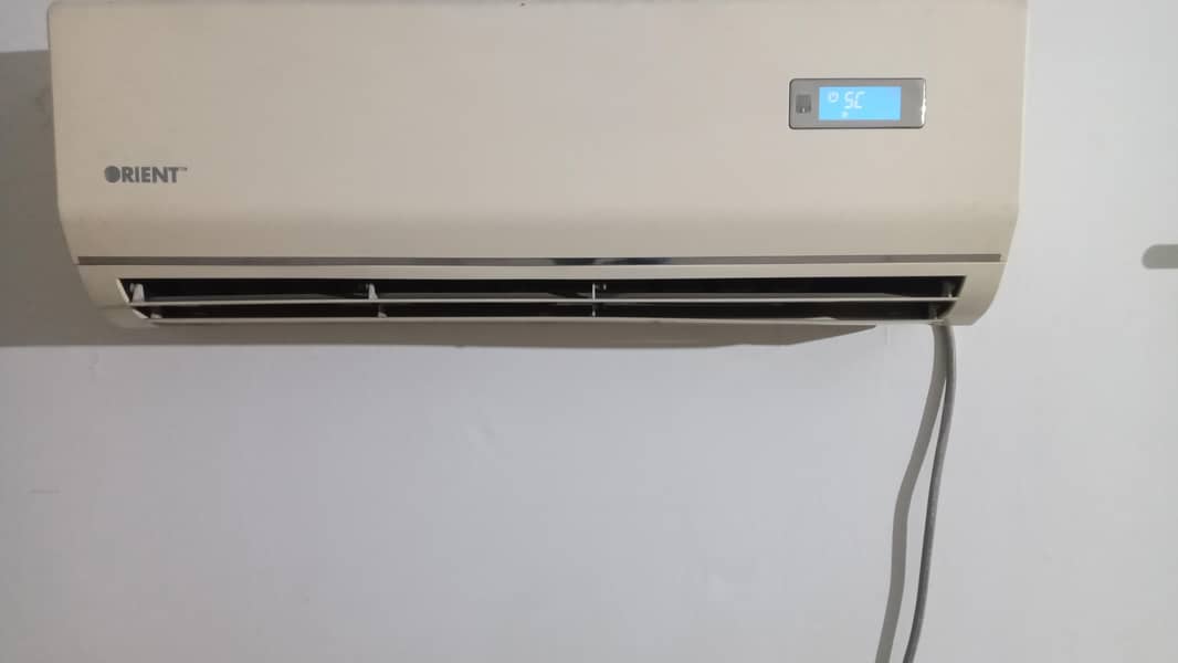 Ac 1.50 ton split 0