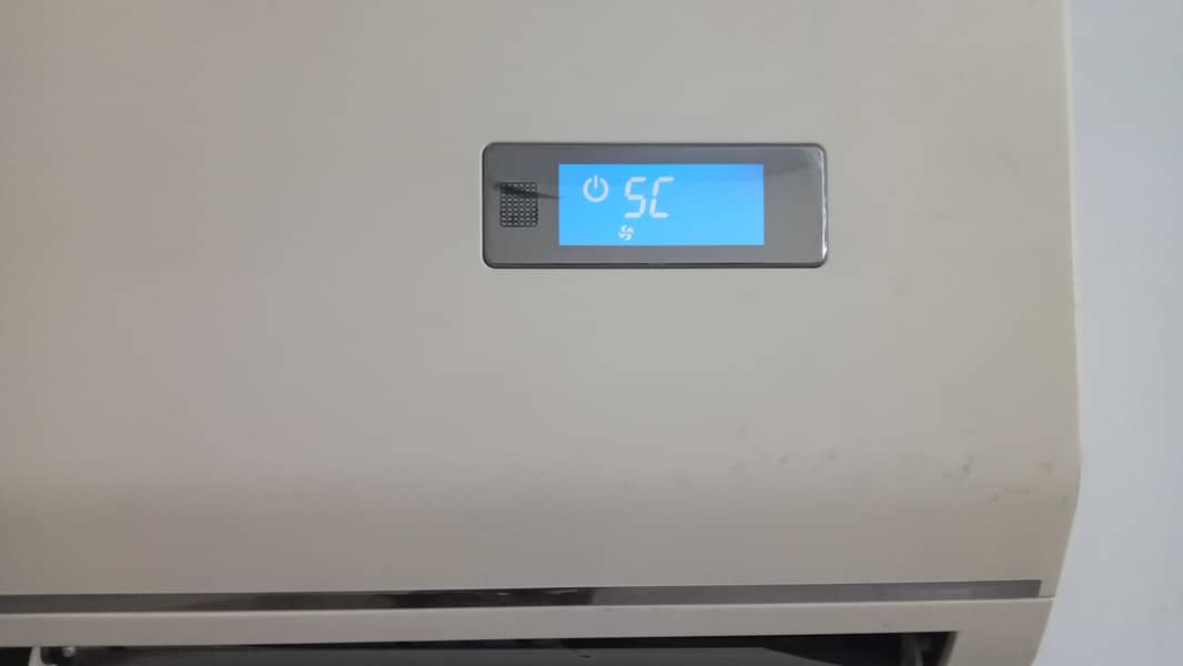 Ac 1.50 ton split 1