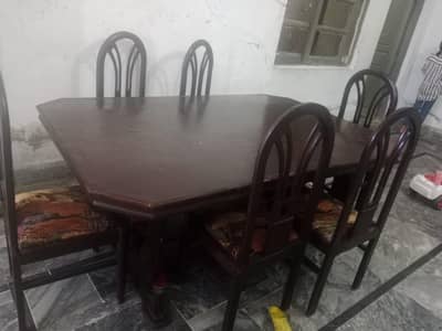 6 seater dinning table