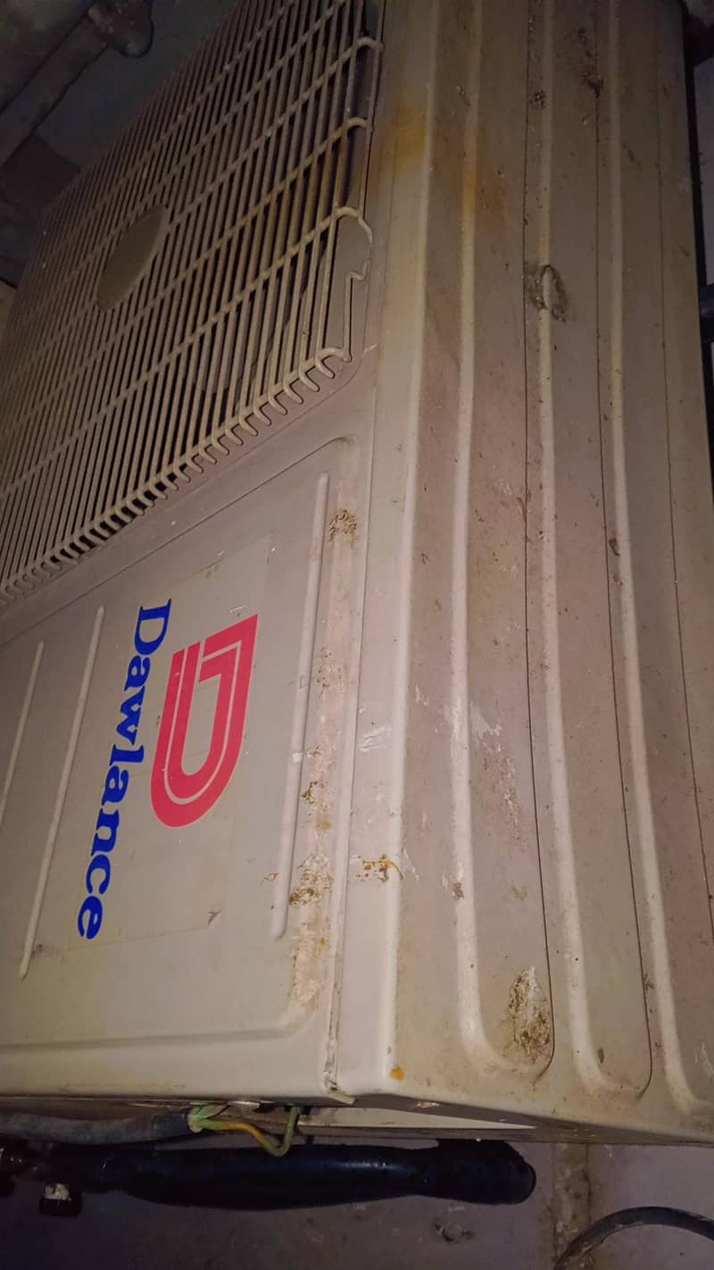 Dawlance 1.5 ton split A. C 4