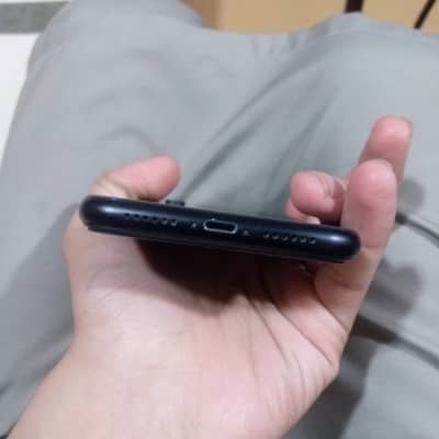Phone all ok hai koi issue ni hai face id ok true tone ok