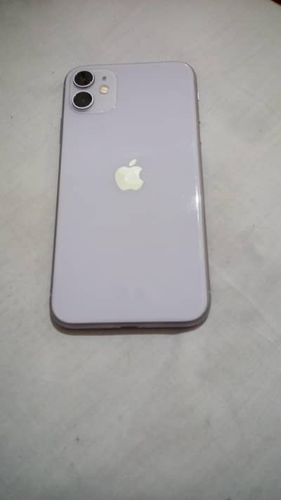 Iphone 11, 4/64gb with 90% battery health.