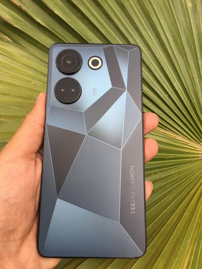Tecno Camon 20 Pro 256gb. Lush condition