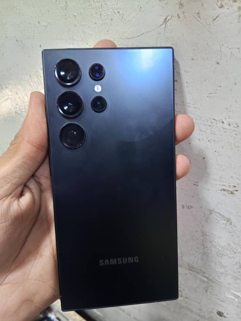 8gb256 1