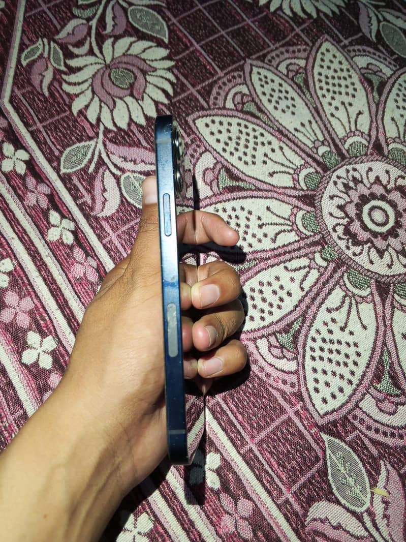 Iphone 12 2