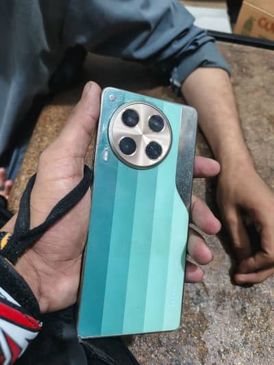Tecno Camon 30 8/256