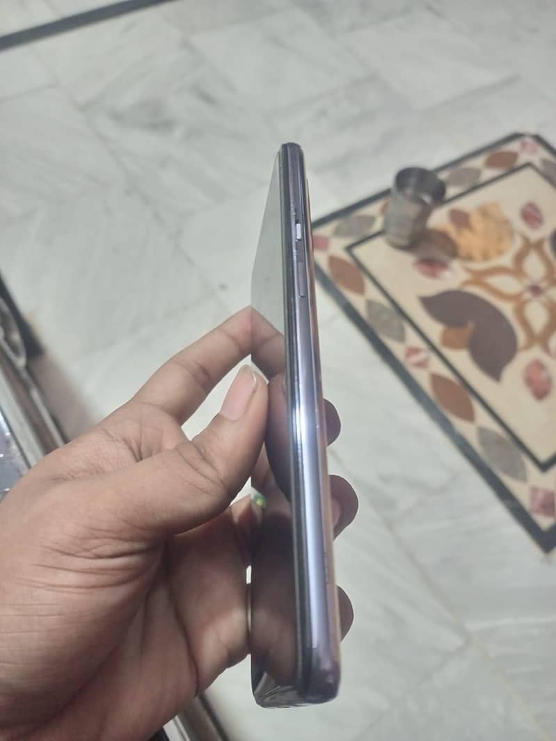 one plus 9   8/128 1