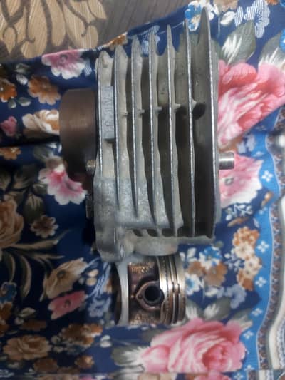 Honda 125 Genuine J3 Cylinder 0 Size