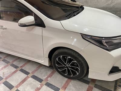 Toyota Corolla Grande 2025