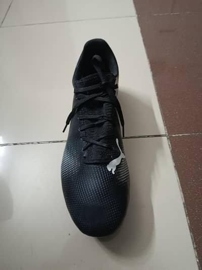 football shoes new puma