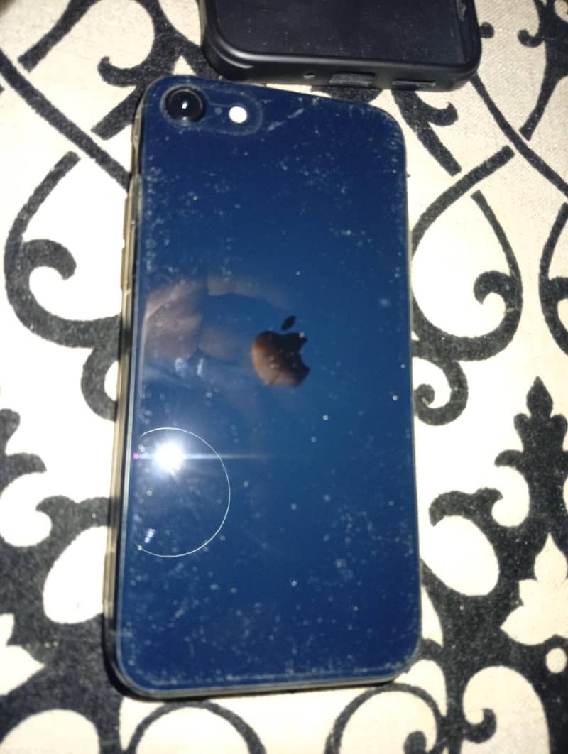 Iphone SE 2022 0