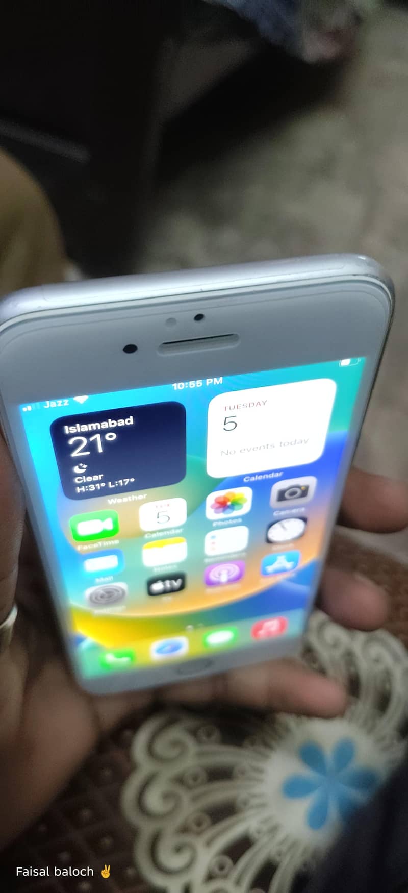 iPhone 8 6