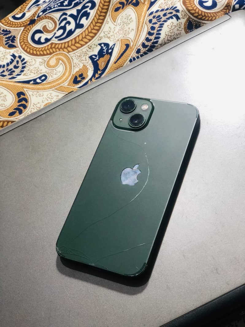 iPhone 13 1