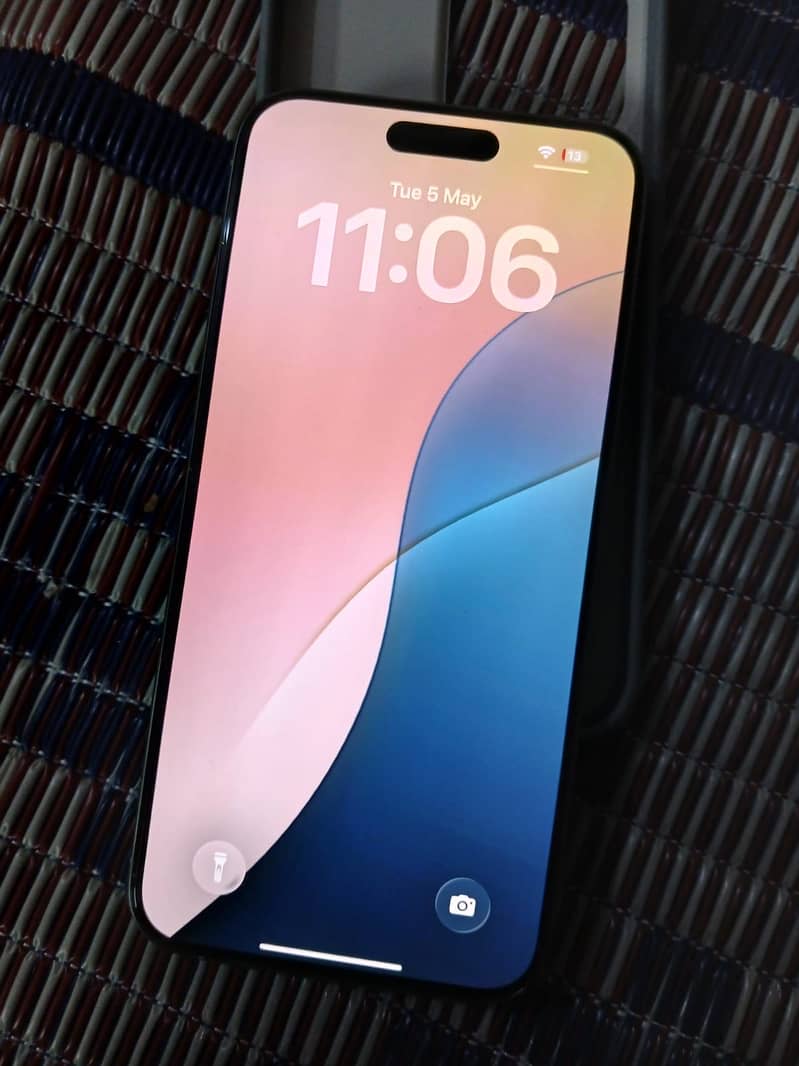 Iphone 15 pro max jv 1
