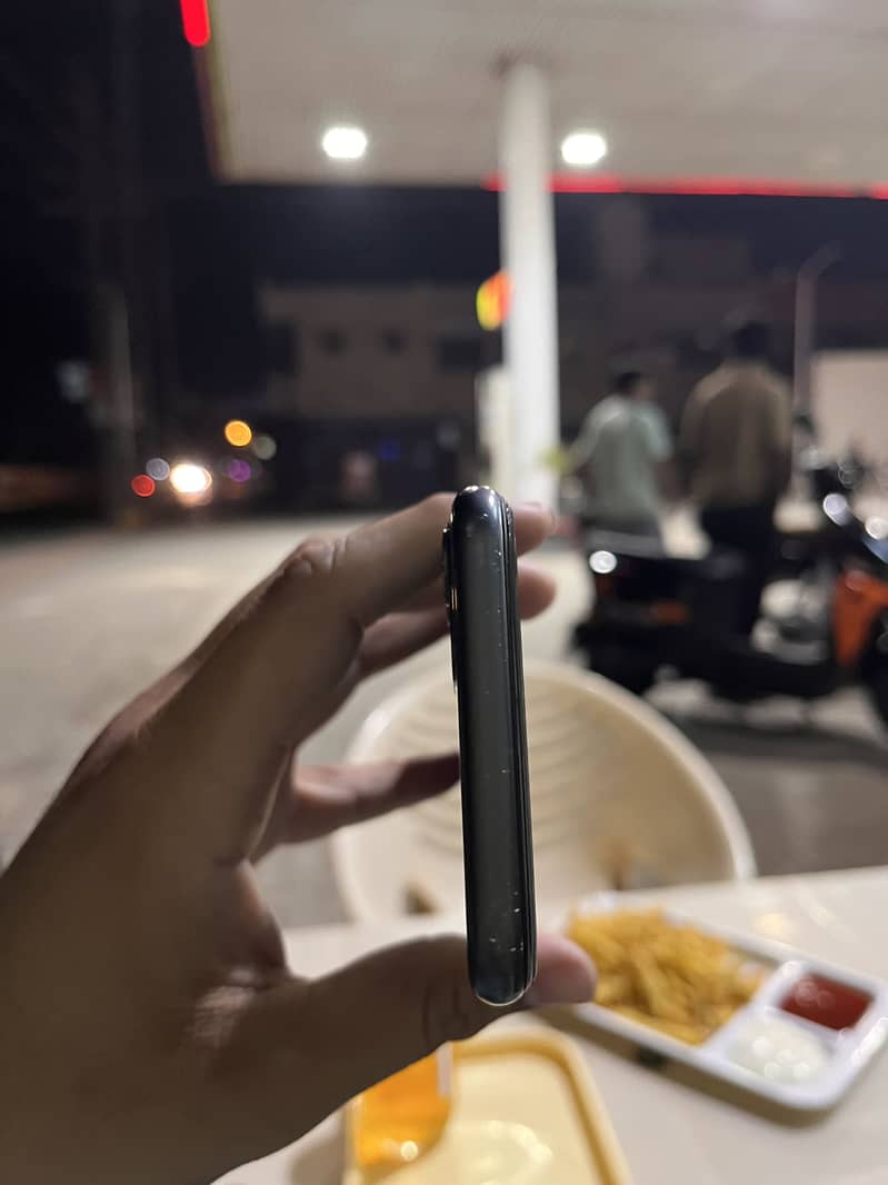 Iphone 11 3