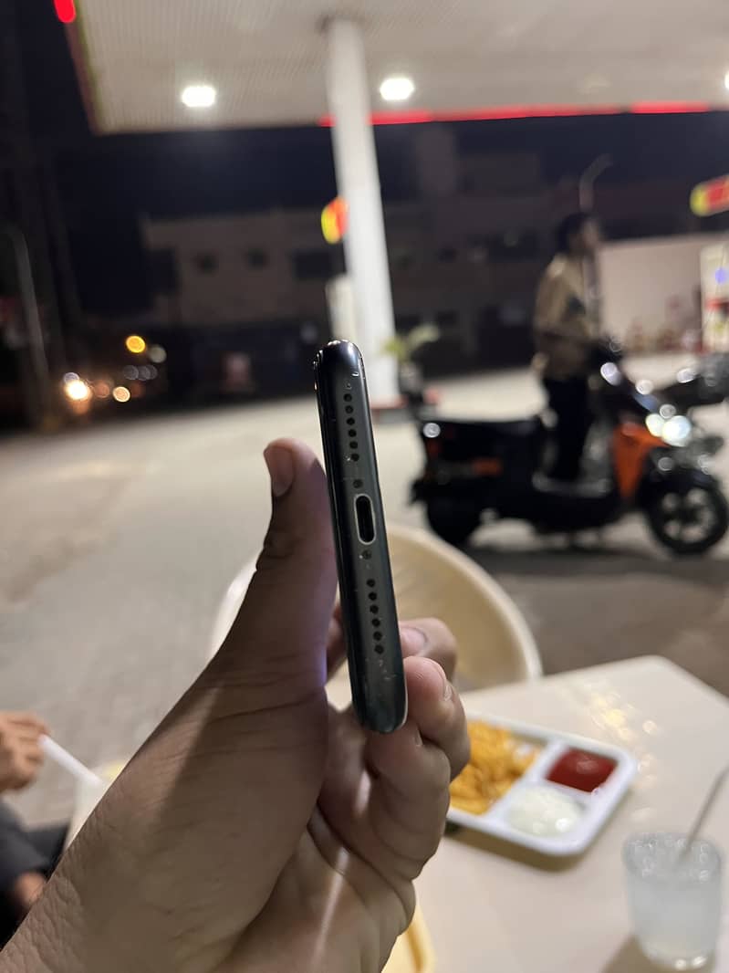 Iphone 11 5