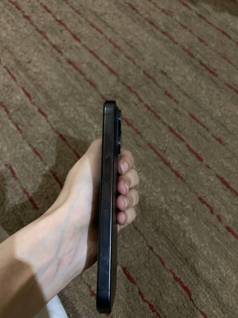Iphone 15Pro 1