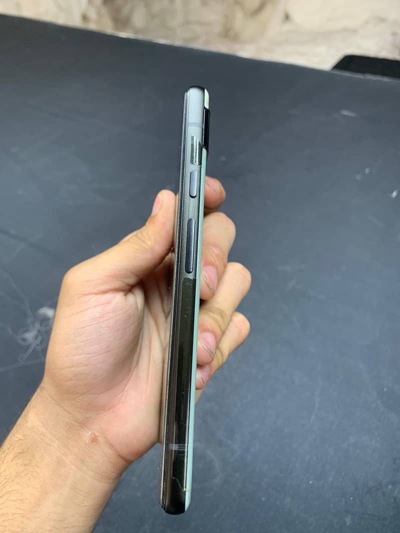 google pixel 6a 2