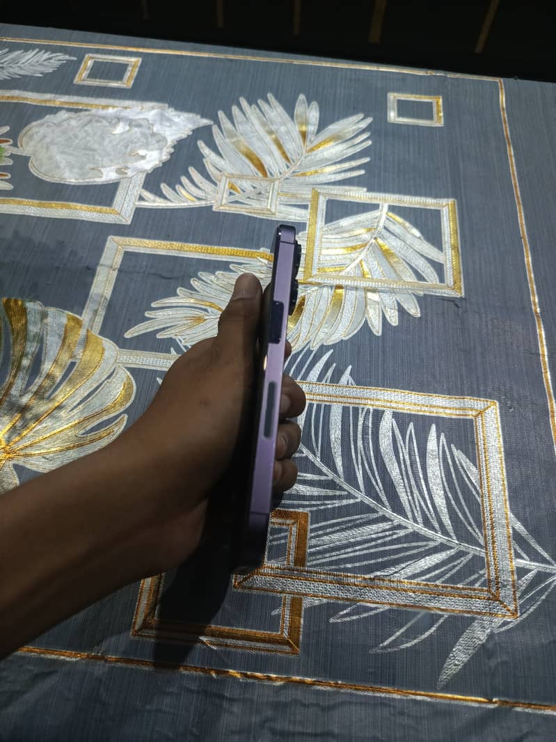 IPhone 14 Pro 6