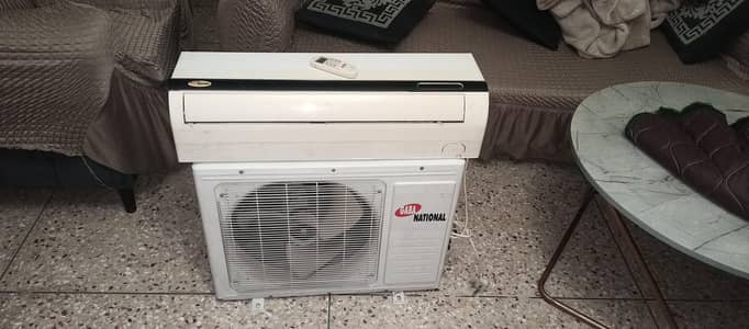 Chang Hong ruba  split Ac