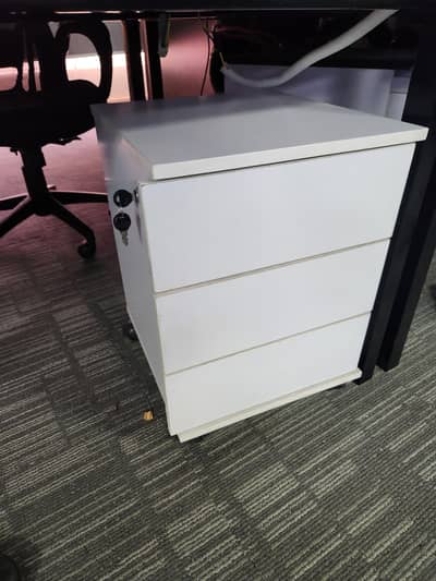 Office Workstation & Chairs for Sale