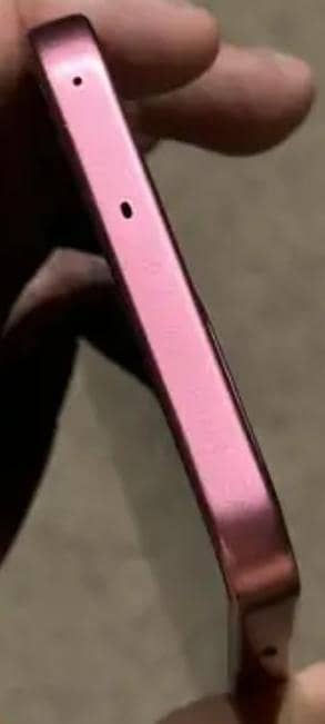 oppo A6 pro 4