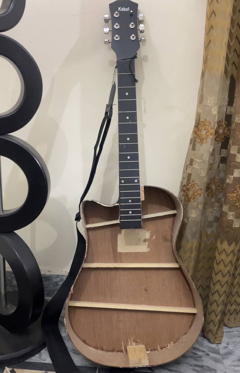 Guitar without front panel 0