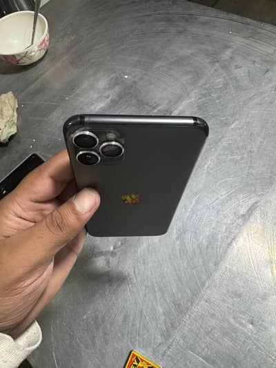 Gray color 10/10 condition all ok with box 93% battery health