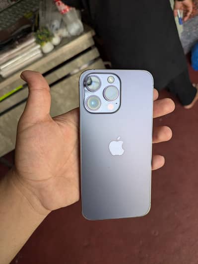 I phone 14 pro Max Non Pta With Box Water Pack