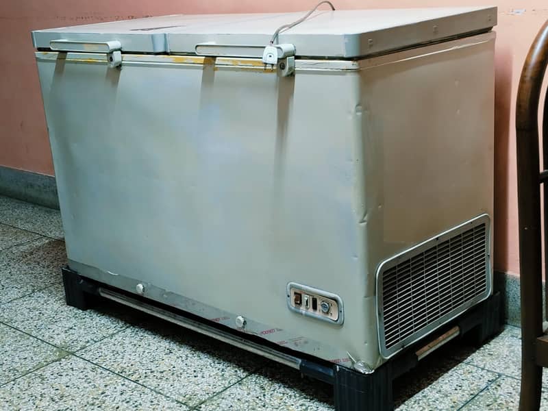 Dawlance freezer 0