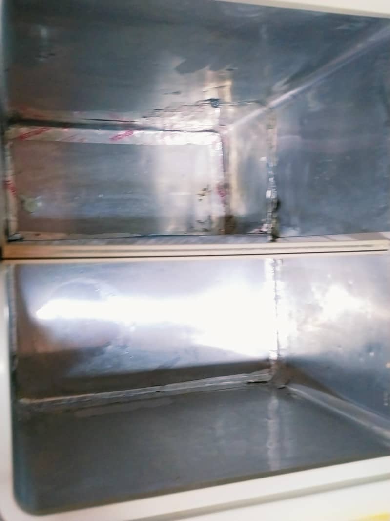 Dawlance freezer 4