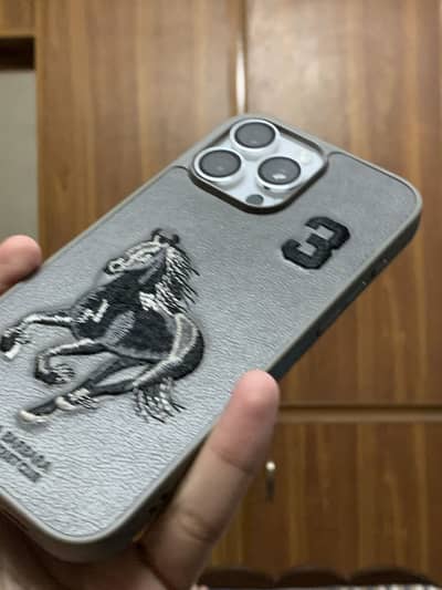 Iphone 16 pro max 100% geniune