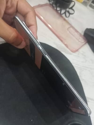 Used he 10 by 9.5 he box charger all chez clear he