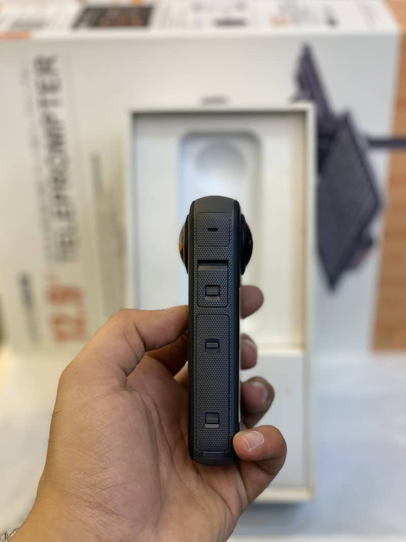 Insta360 X3 2