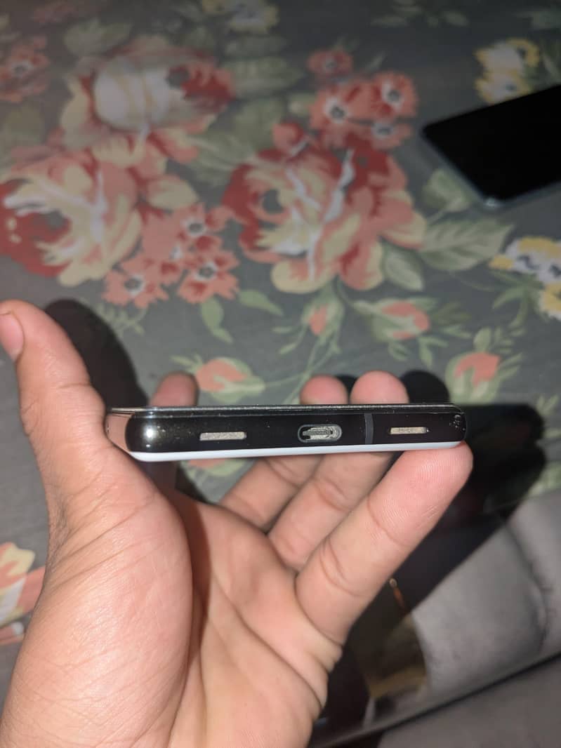 Google Pixel 6A 6