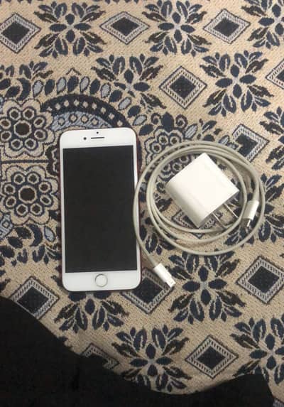 I phone 7 128 gb officially pta approved battery change
