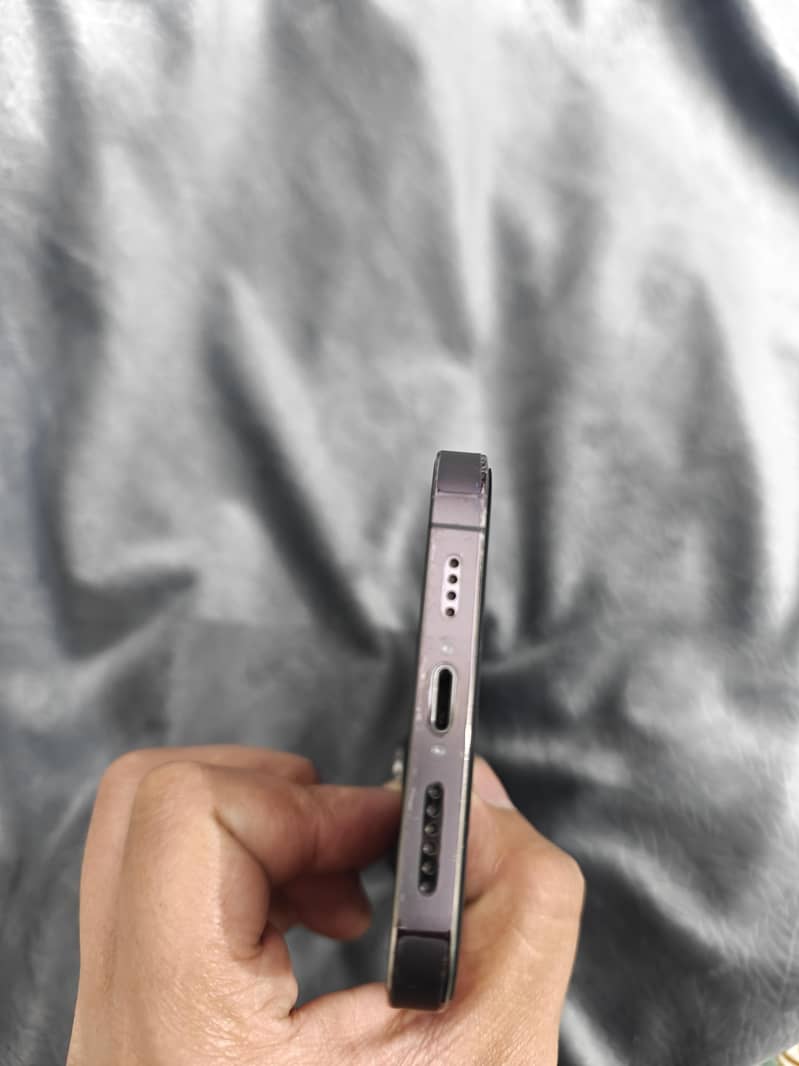 iphone 14 pro max 5