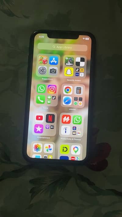 Apple iPhone XR