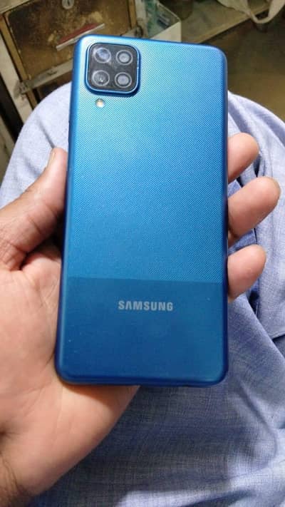 Samsung Galaxy A12