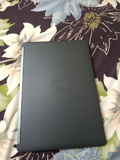 Dell latitude E7250 Box Packed Brand New