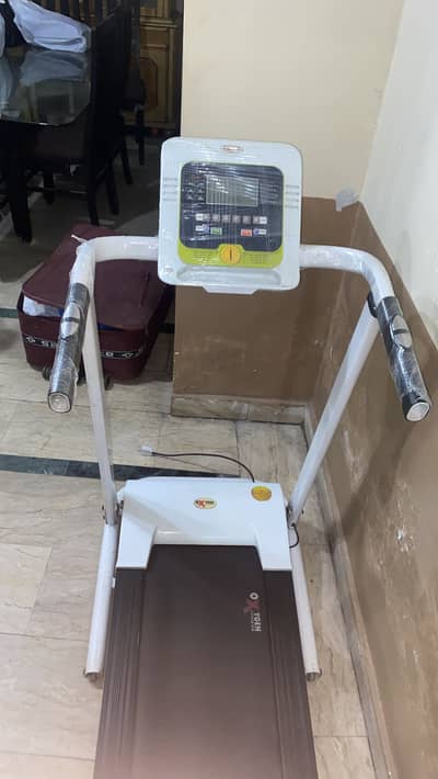 Oxyegen Treadmill Machine