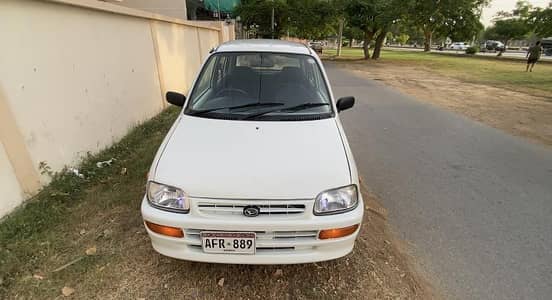 Dr (R) Officer's Used Just Like New Automatic Daihatsu Coure 2004