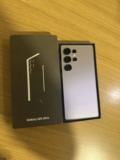 Samsung Galaxy S25 Ultra At&T – Silver Blue | 12GB RAM | 256GB Storage