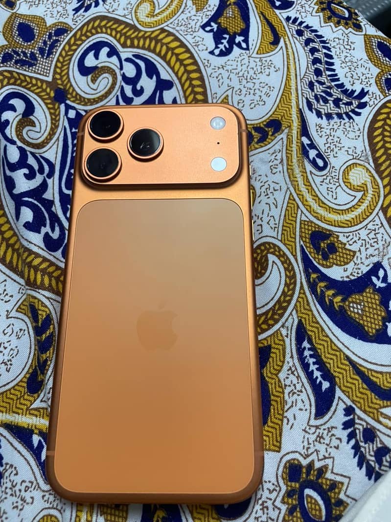 iPhone 17 pro max 0