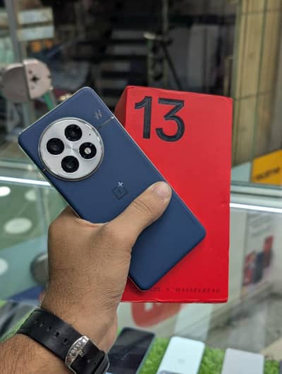 Oneplus 13 available new condtion 16gb 512gb official pta full box